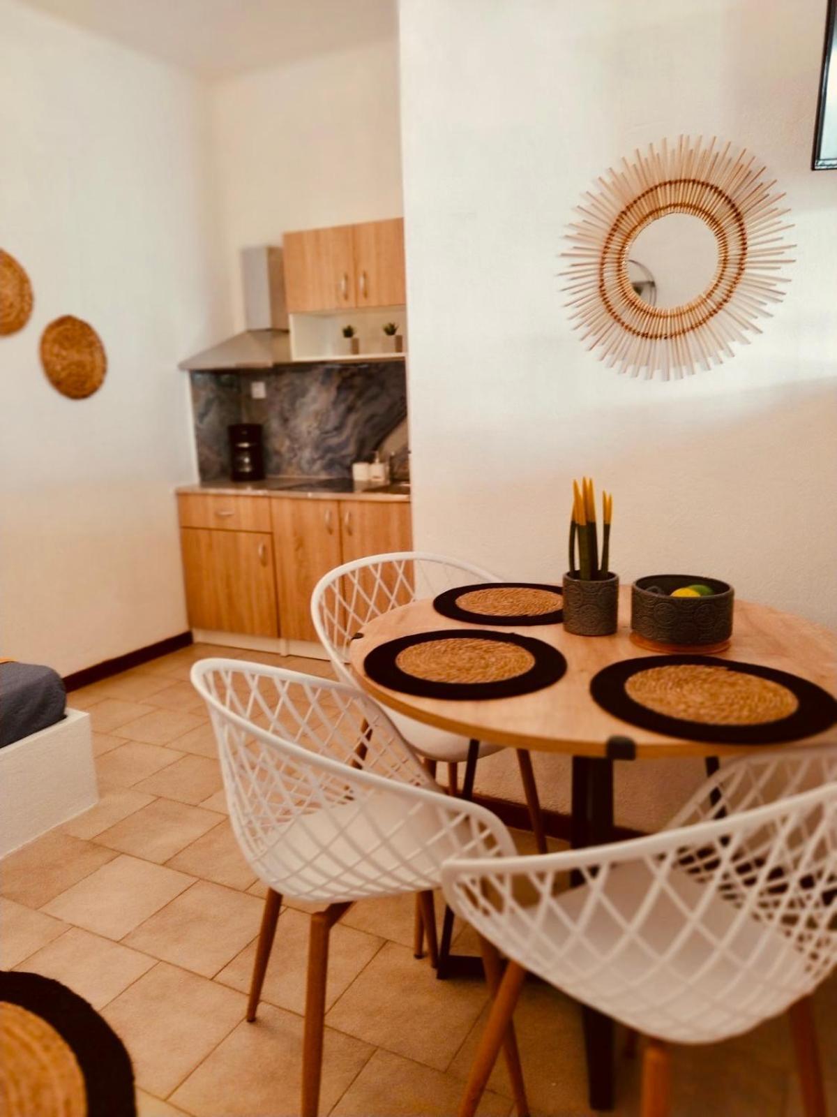 Vithos Apartment Agnontas ภายนอก รูปภาพ