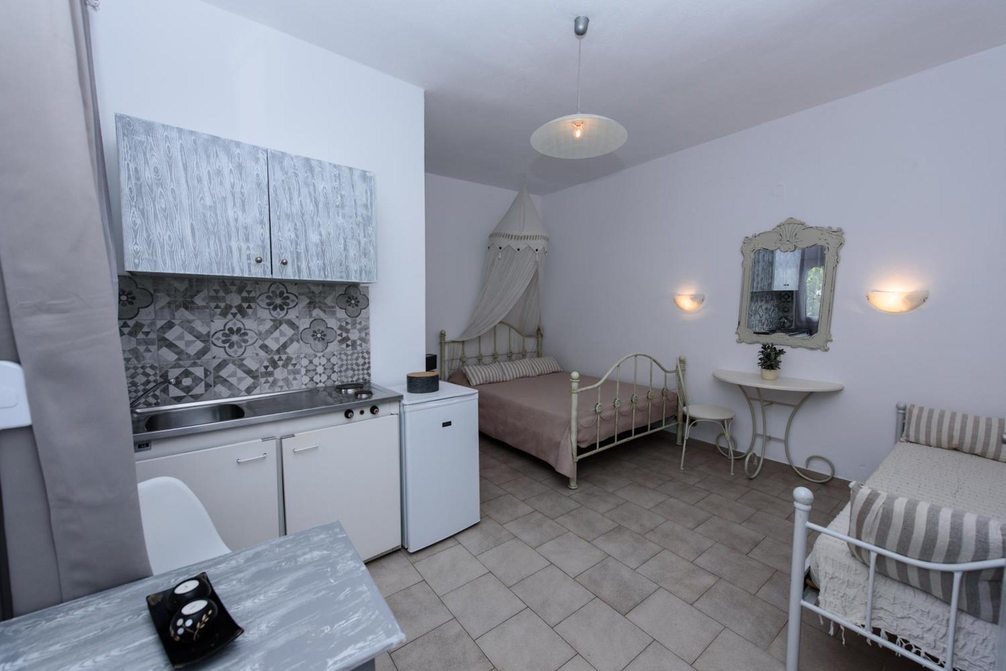 Vithos Apartment Agnontas ภายนอก รูปภาพ