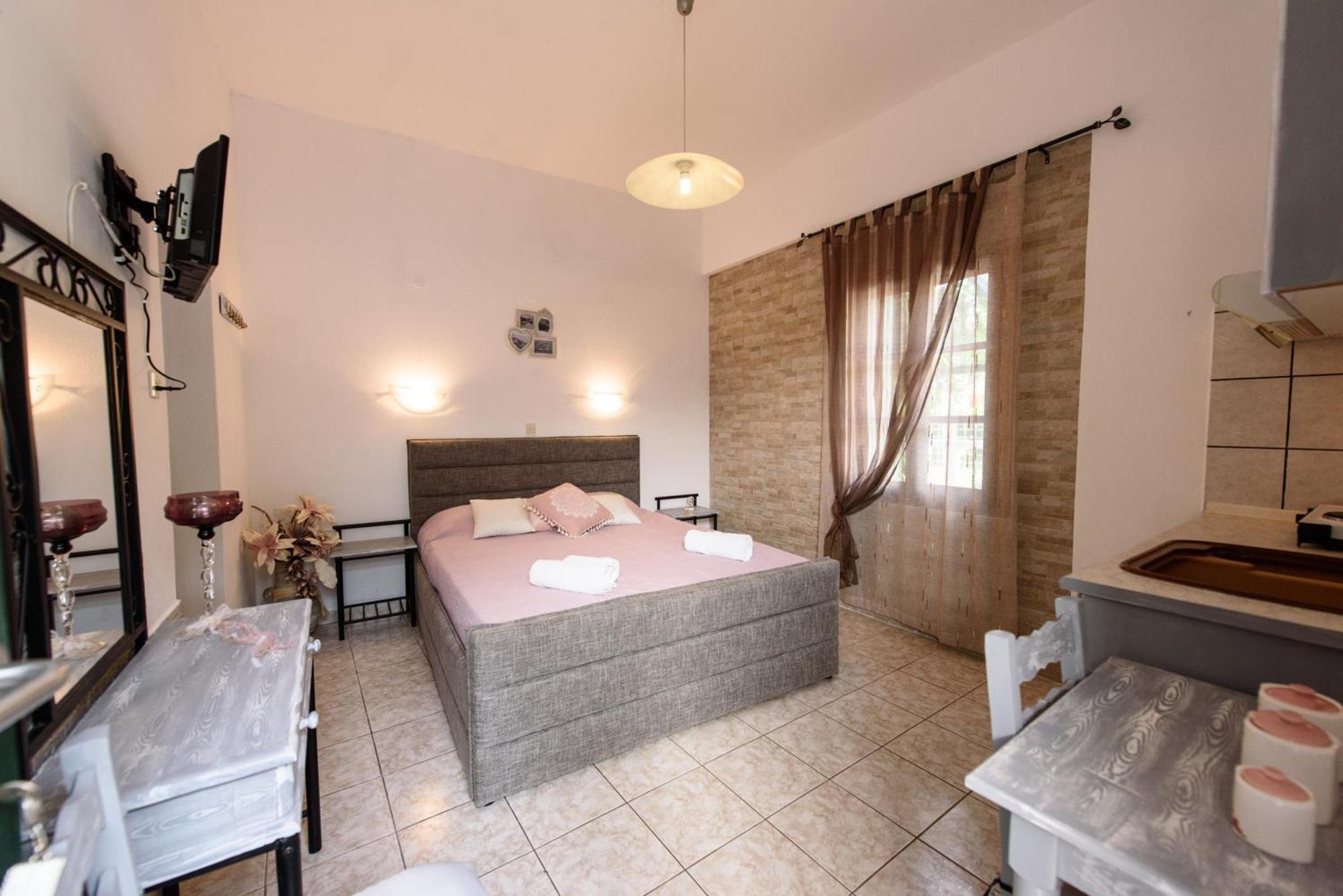Vithos Apartment Agnontas ภายนอก รูปภาพ